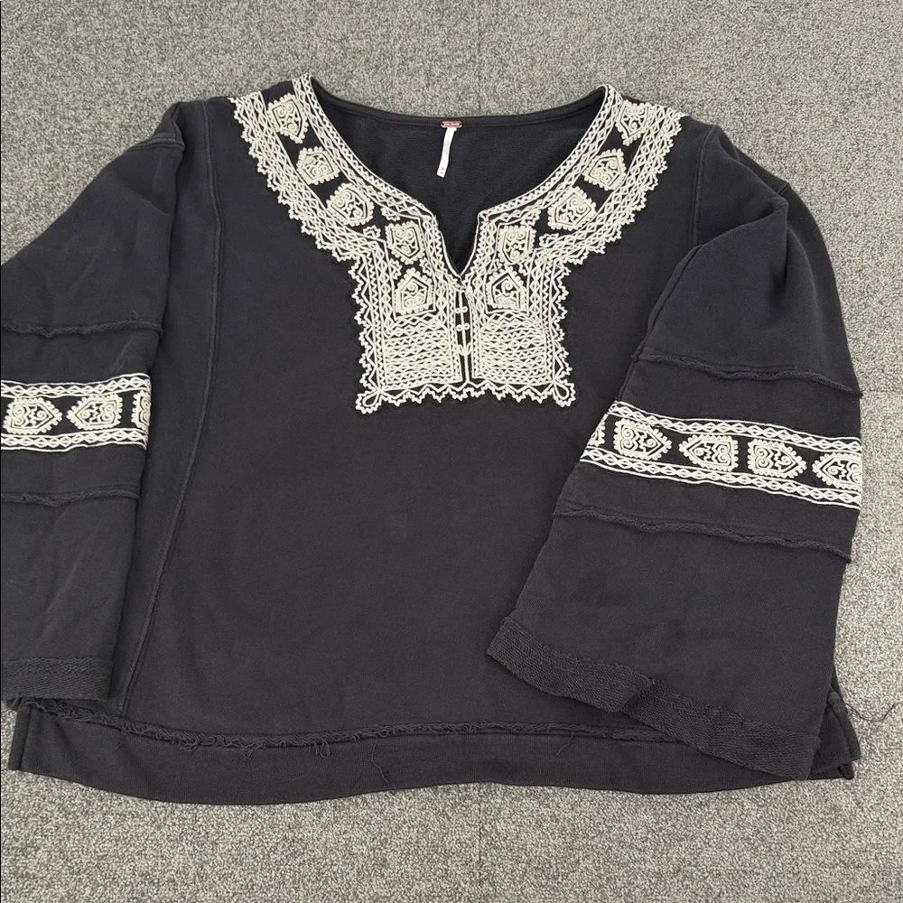 Free People Top Wm Medium Santa Maria Pullover Black Antique Terry Bell Sleeves